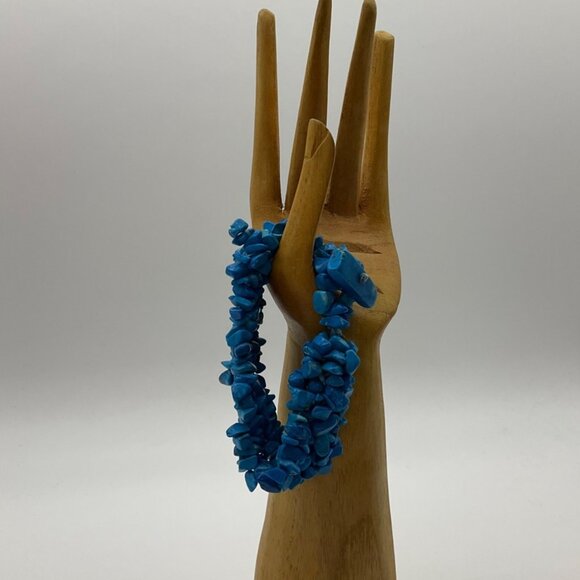 New Artisan Howlite Turquoise Tone Chip Stone Beaded Bracelet Toggle Handcrafted - Picture 5 of 13